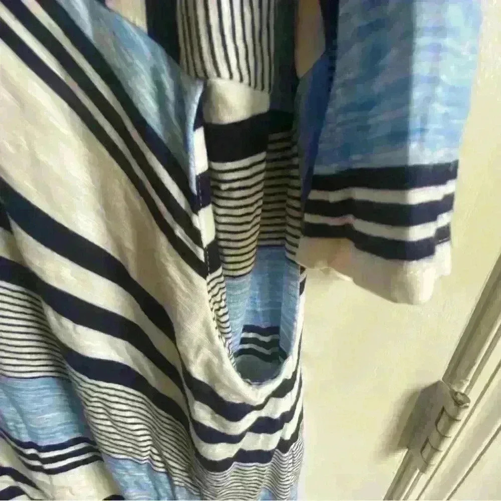 Chicos Womens Long Sleeve Tunic Top Size XL Blue‎ White Black Stripe Round Neck - Picture 3 of 5